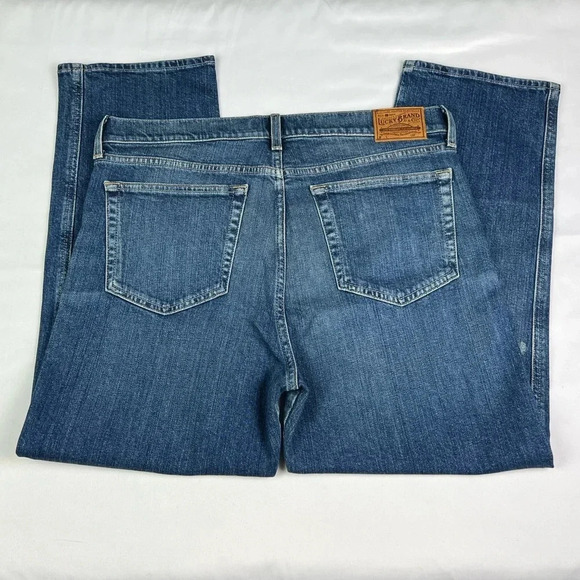 Lucky Brand New Women’s 12/W31 Authentic Straight Crop‎ Jean - Picture 3 of 8